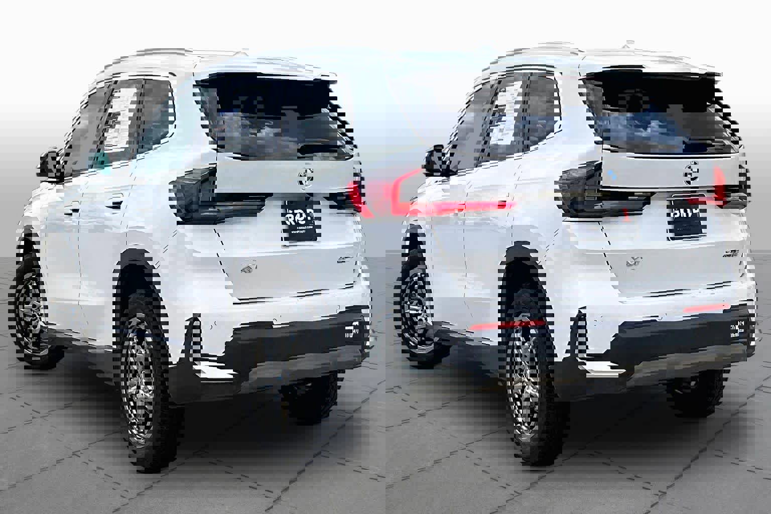 Used 2023 BMW X1 xDrive28i image 11