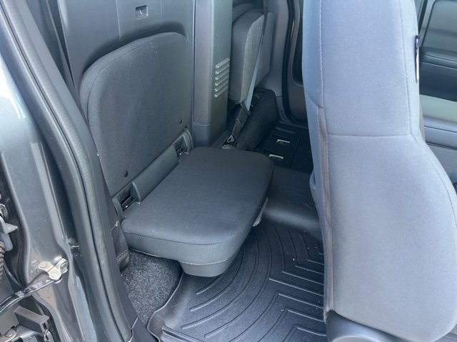 Used 2023 Nissan Frontier S w/ Technology Package image 24