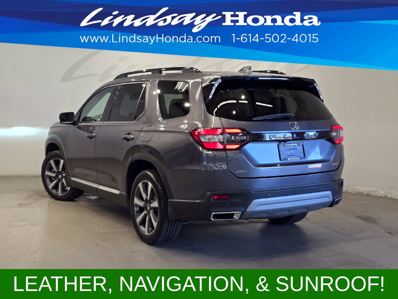 Used 2024 Honda Pilot Touring image 4