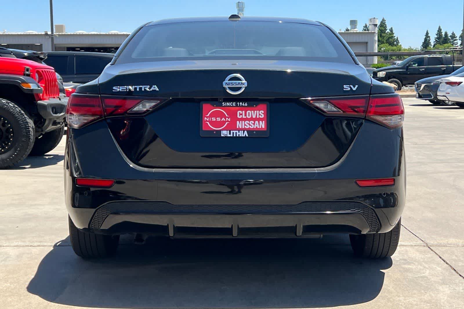Certified 2023 Nissan Sentra SV FWD image 8