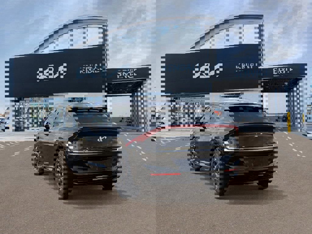 New 2025 Kia EV6 Light w/ Light LR Technology Package image 4