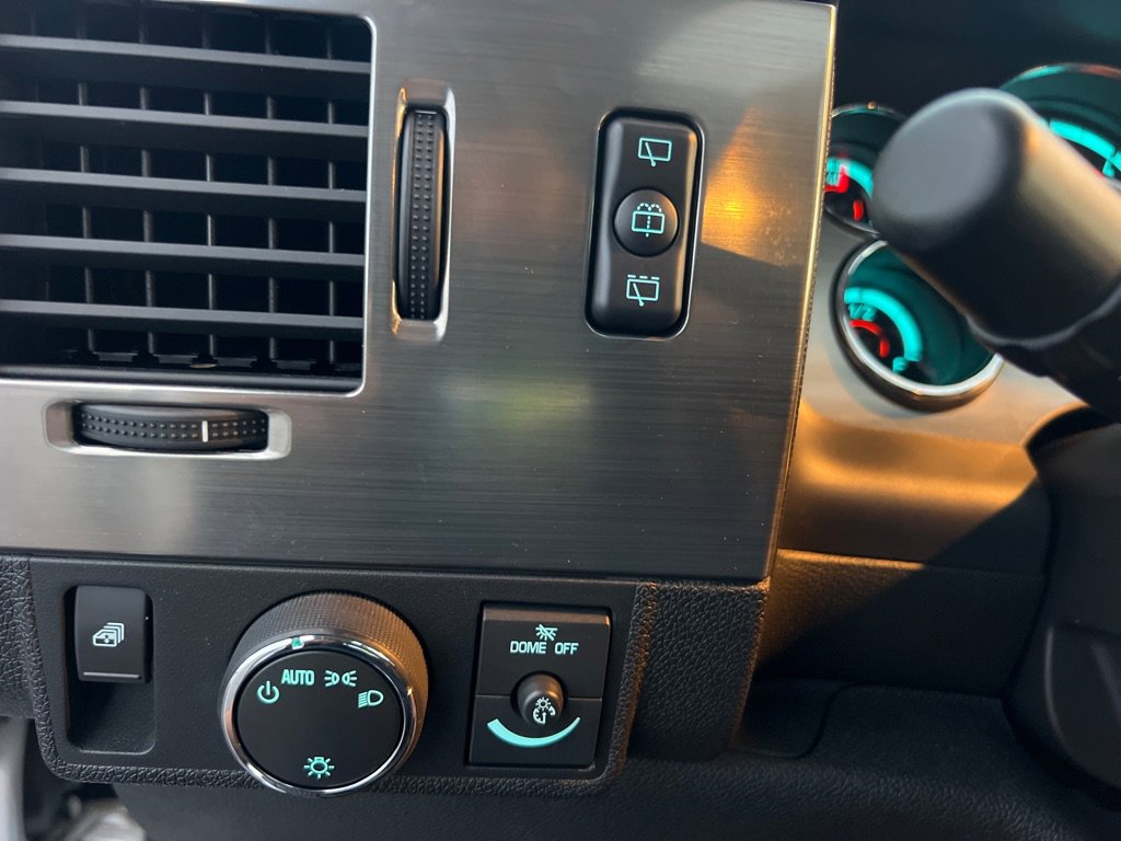 Used 2009 HUMMER H2 image 33