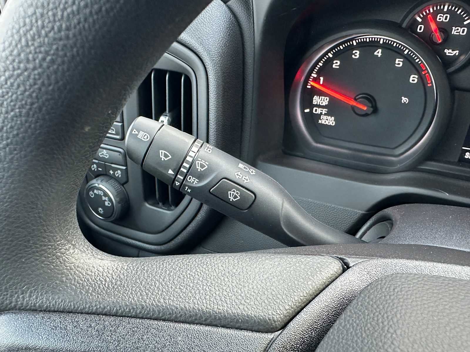 New 2026 Chevrolet Silverado 1500 W/T AWD/4WD image 26