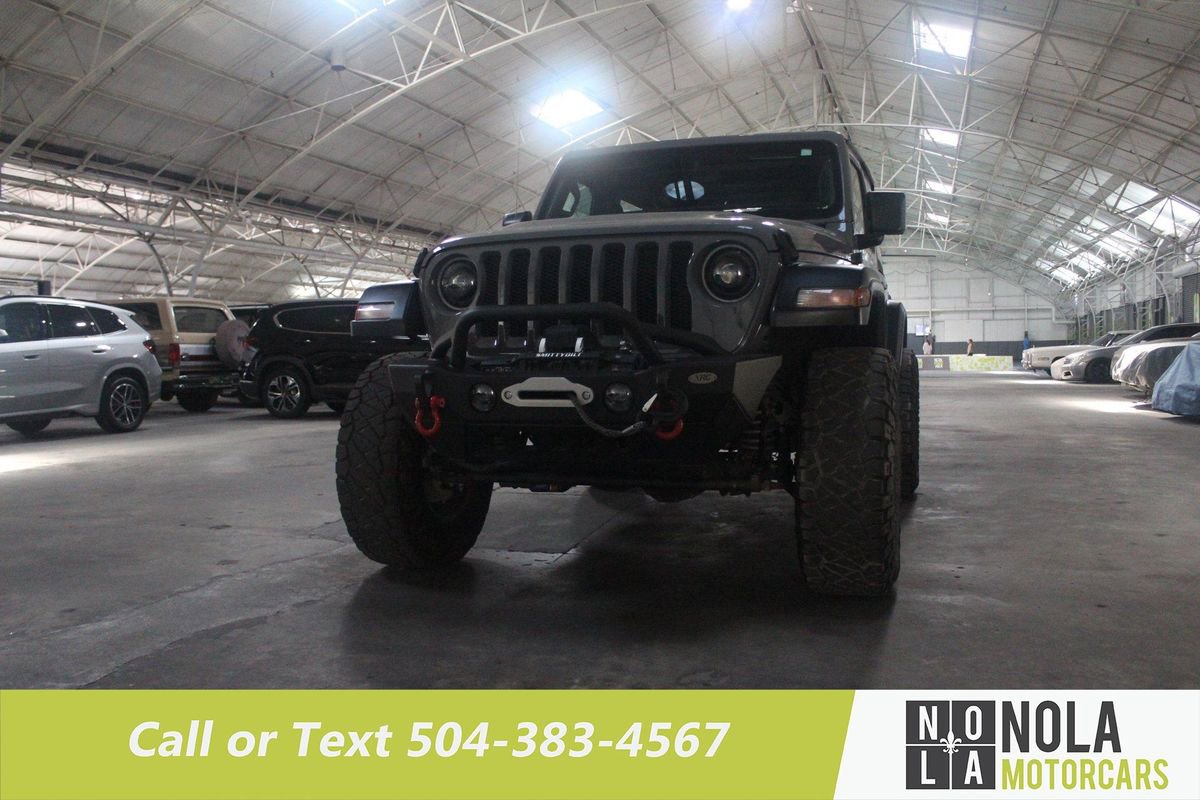 Used 2020 Jeep Wrangler Sport image 3