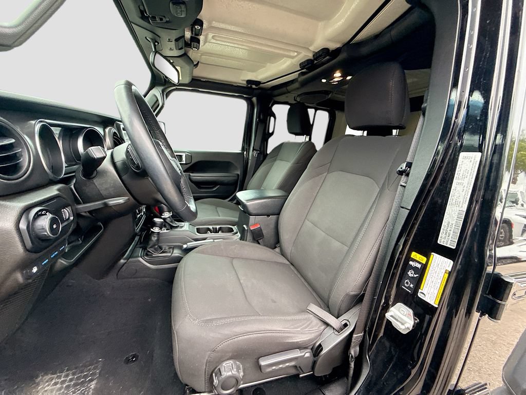 Used 2023 Jeep Wrangler Unlimited w/ Cold Weather Group AWD/4WD image 23