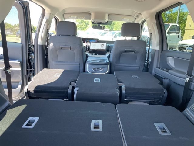 New 2026 Ford Expedition Active AWD/4WD image 77