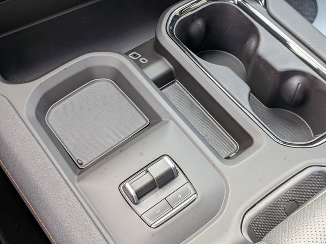 New 2026 GMC Sierra 2500 AT4 w/ AT4 Premium Plus Package image 24