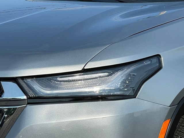 Used 2023 Chevrolet Traverse LT w/ LPO, Cargo Package AWD/4WD image 43