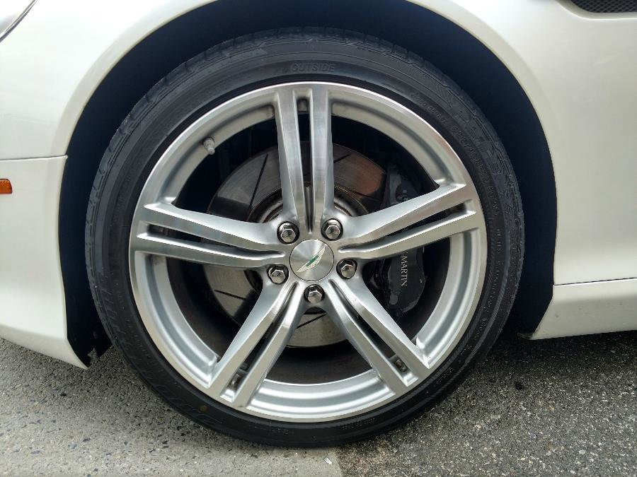 Used 2009 Aston Martin DB9 Coupe image 45