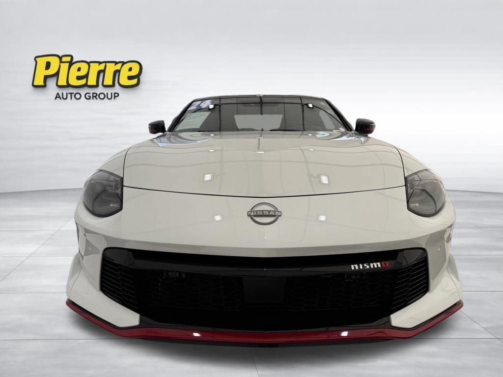 Used 2024 Nissan Z NISMO w/ Floor Mat Package RWD image 8