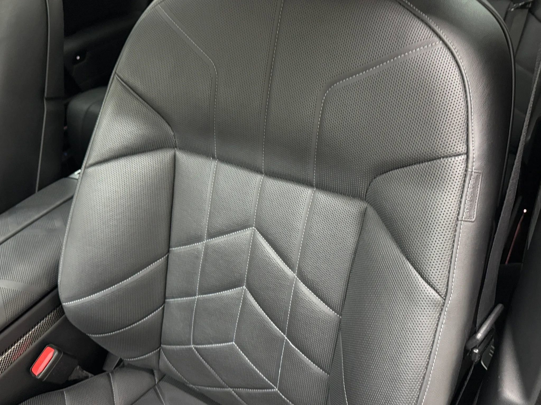 Used 2024 BMW 760i xDrive AWD/4WD image 39