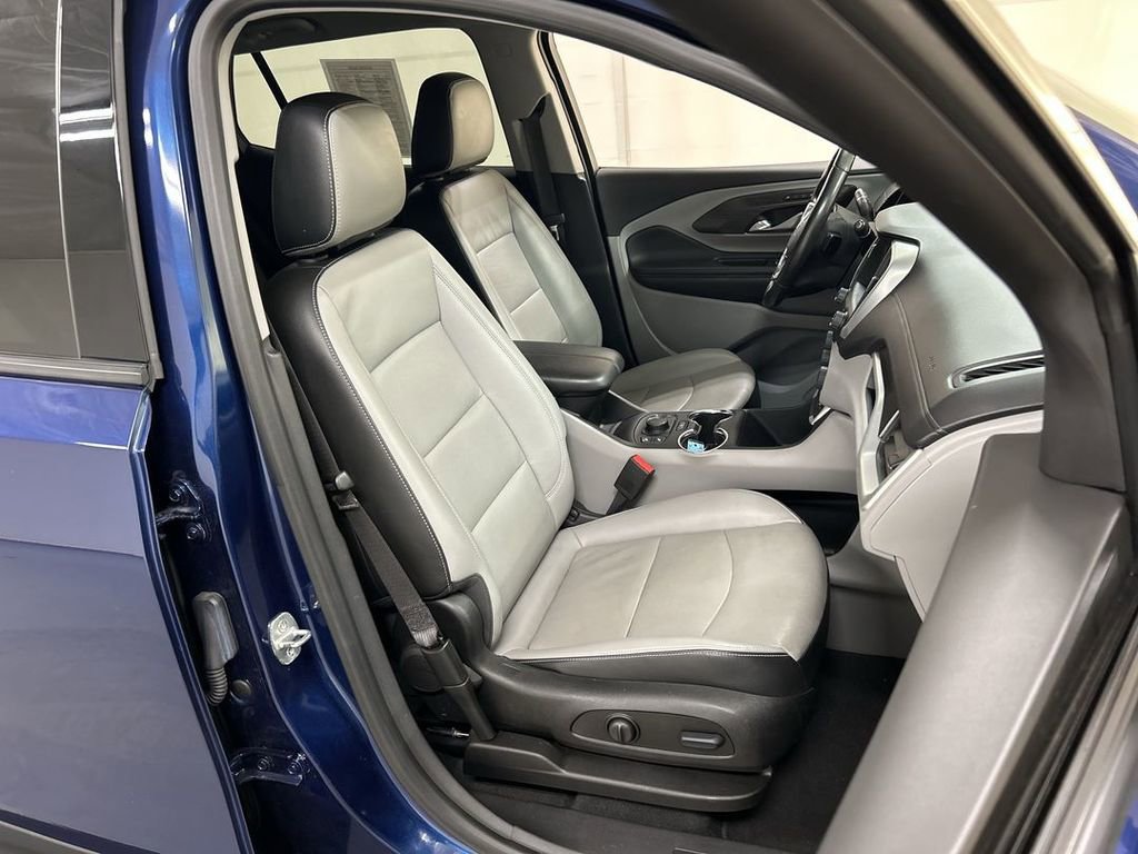 Certified 2022 GMC Terrain SLT w/ Tech Package AWD/4WD image 22