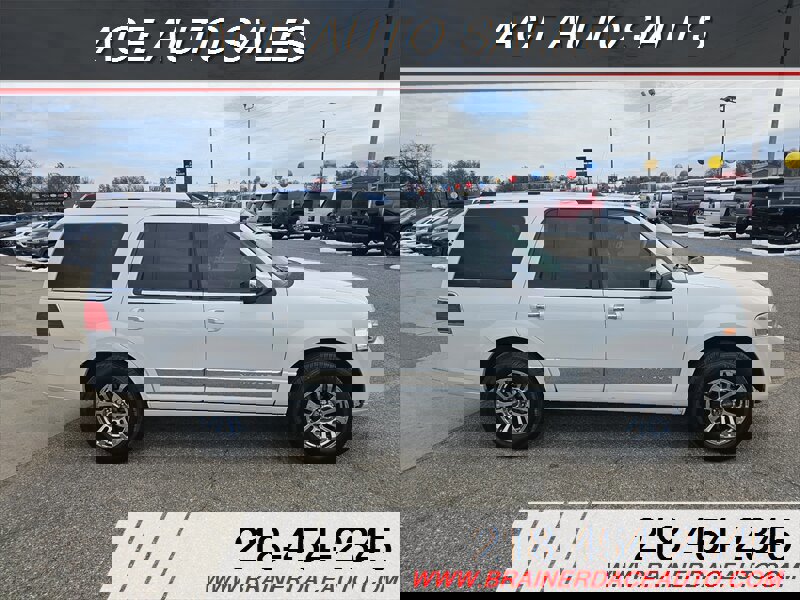 Used 2013 Lincoln Navigator 4WD w/ HD Trailer Tow Pkg image 6