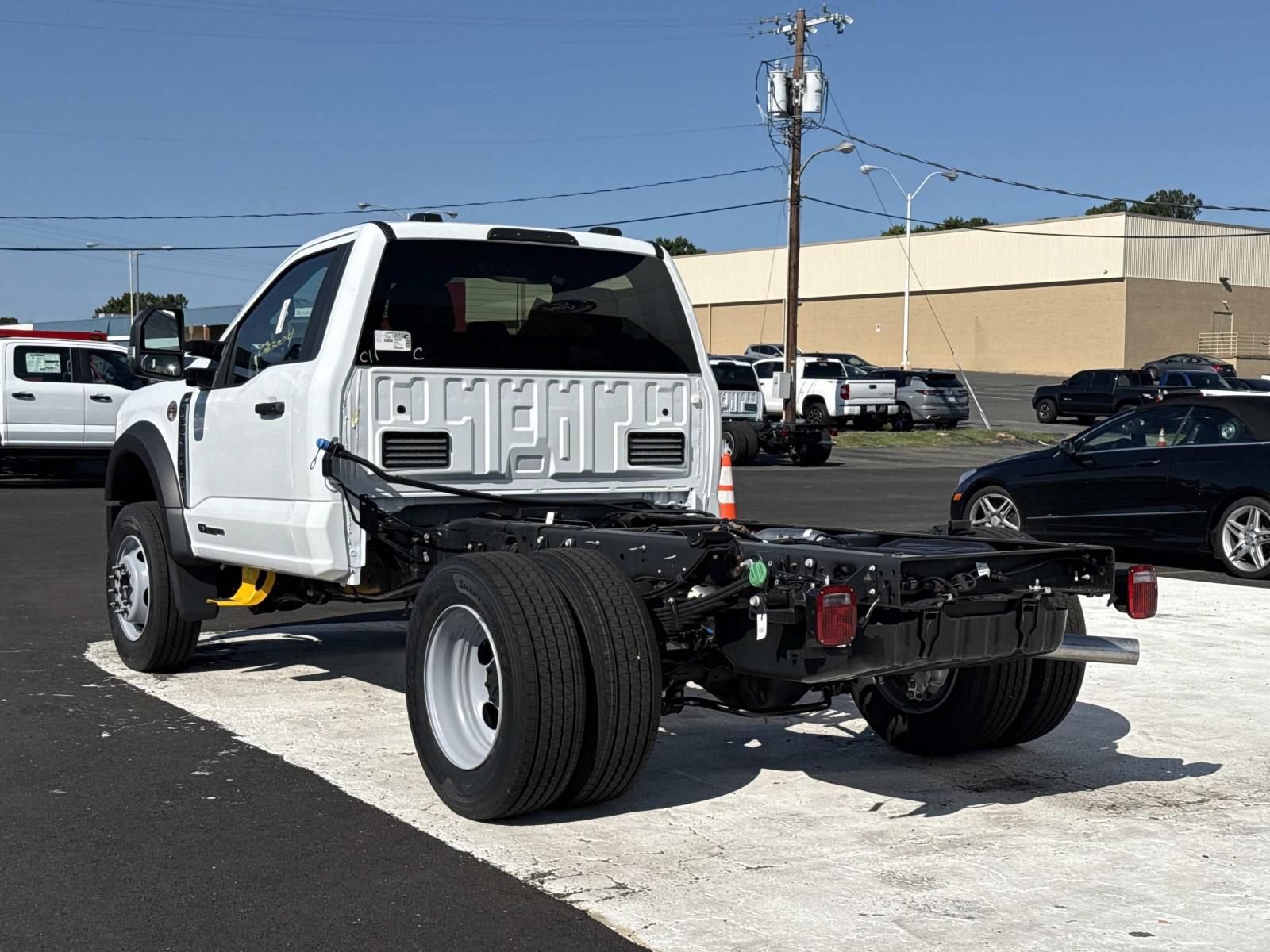 New 2026 Ford F600 4x4 Regular Cab Super Duty w/ XLT Value Package image 5