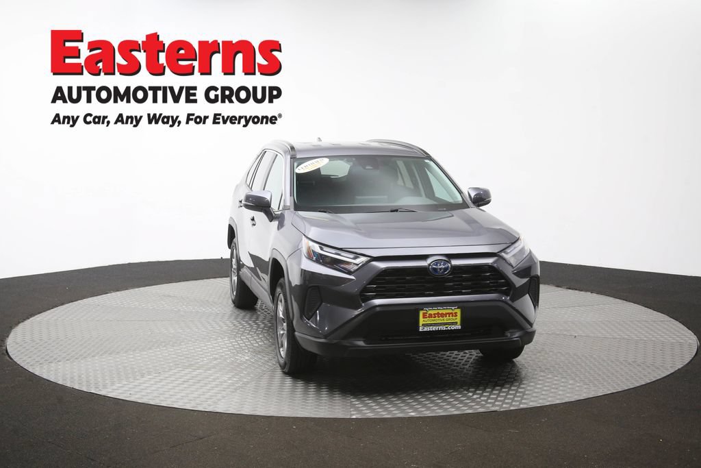 Used 2023 Toyota RAV4 LE AWD/4WD image 51