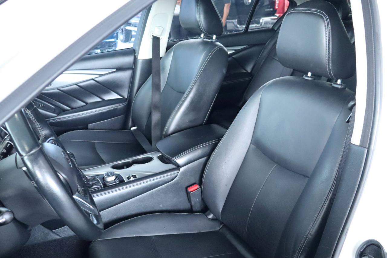 Used 2021 INFINITI Q50 Luxe w/ Seat & Sound Package RWD image 14