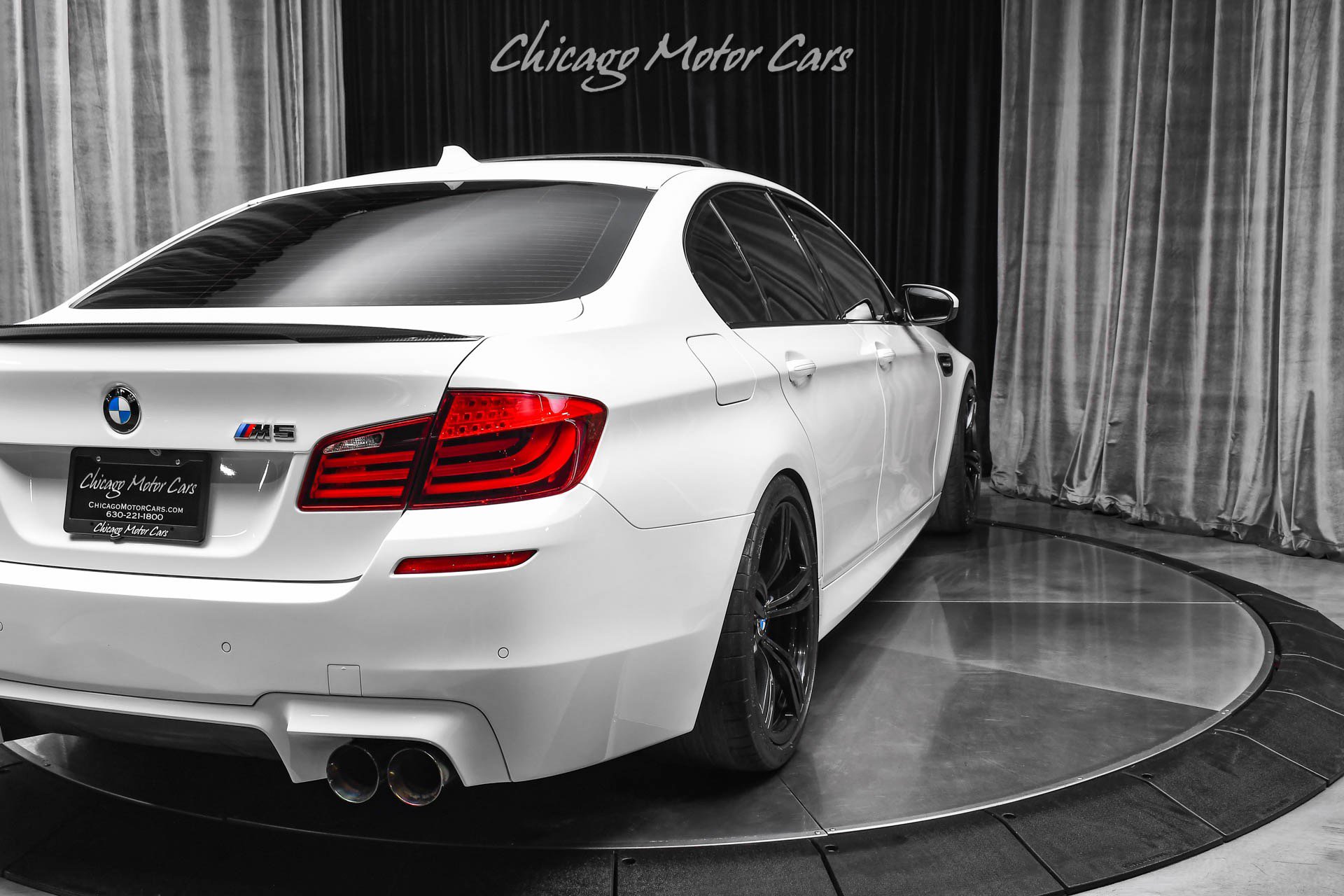 Used 2013 BMW M5 RWD image 48