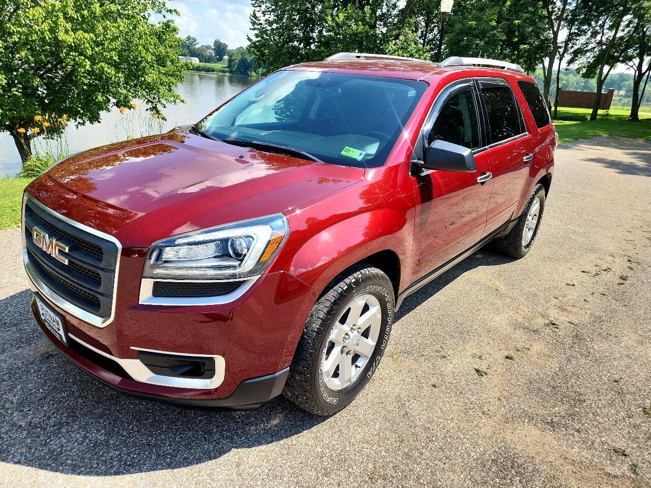 Used 2016 GMC Acadia SLE