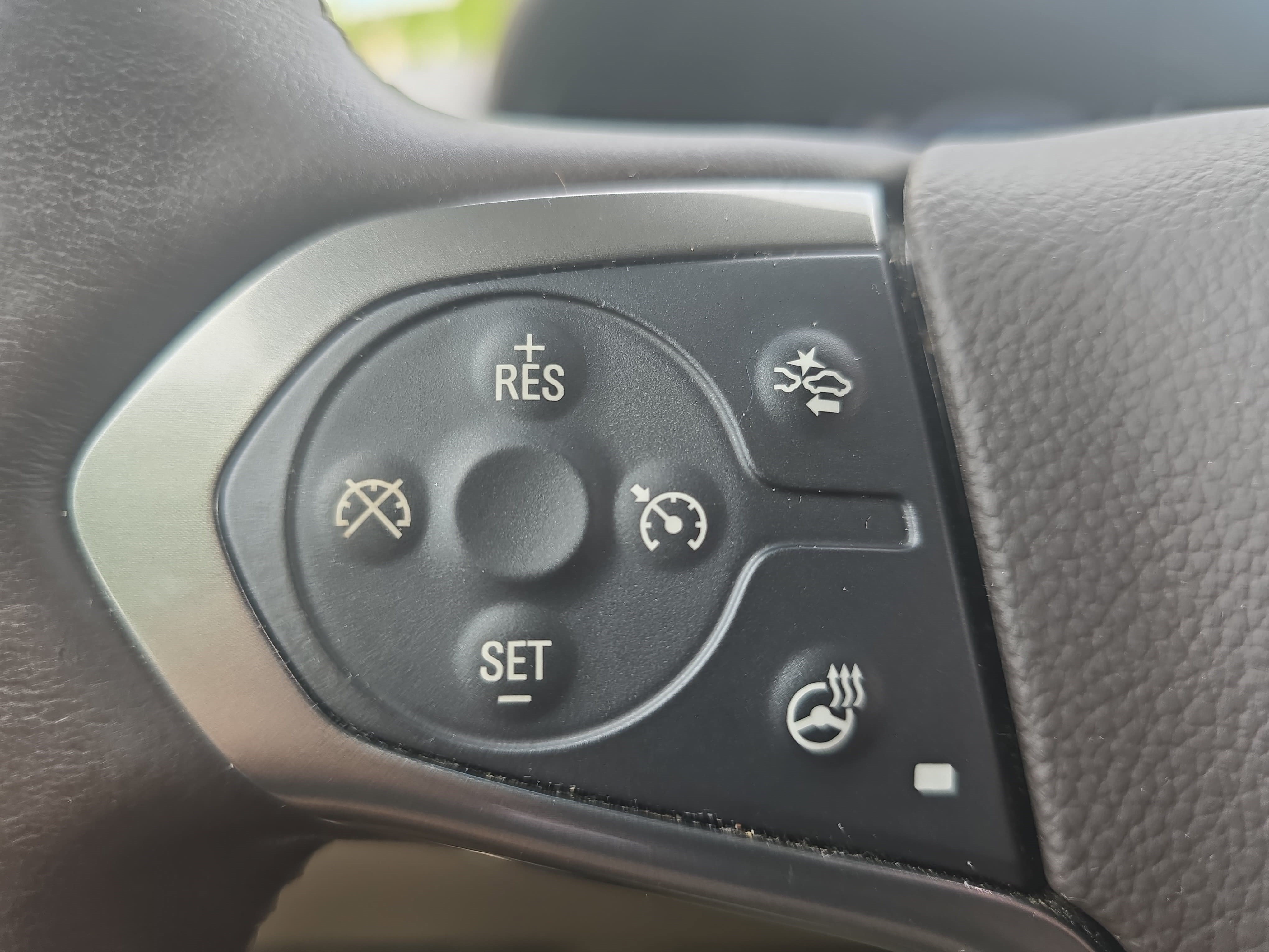 Used 2017 Chevrolet Tahoe LT AWD/4WD image 19
