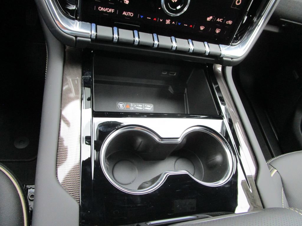 New 2026 GMC Yukon Elevation image 37