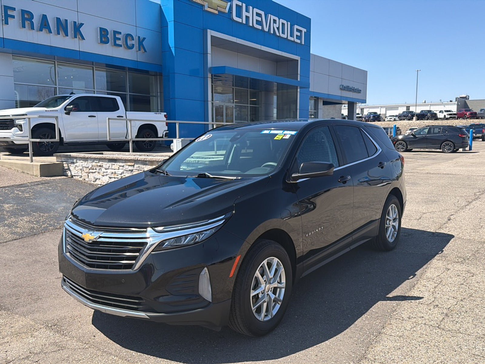 Used 2022 Chevrolet Equinox LT AWD/4WD image 1