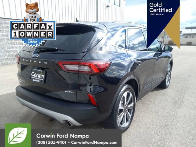 Used 2025 Ford Escape Platinum image 3
