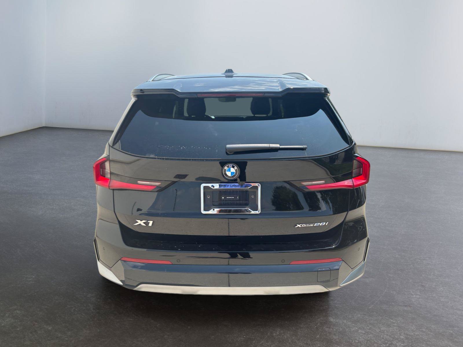 Used 2023 BMW X1 xDrive28i w/ Convenience Package AWD/4WD image 14