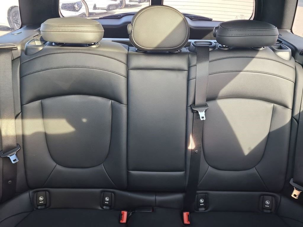 Used 2019 MINI Cooper Clubman S image 5