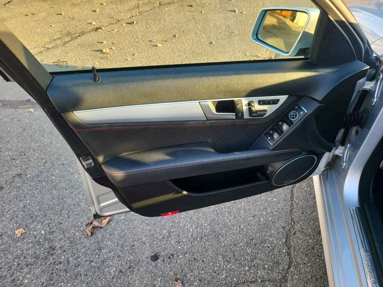 Used 2014 Mercedes-Benz C 300 4MATIC Sedan image 16