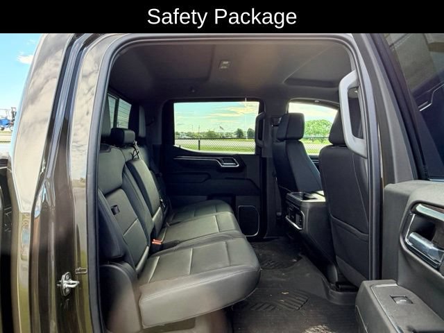 Certified 2023 Chevrolet Silverado 1500 LTZ w/ Technology Package AWD/4WD image 10