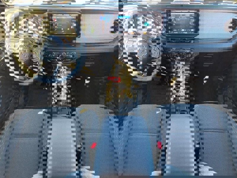 Used 2024 Jeep Wrangler Willys image 11