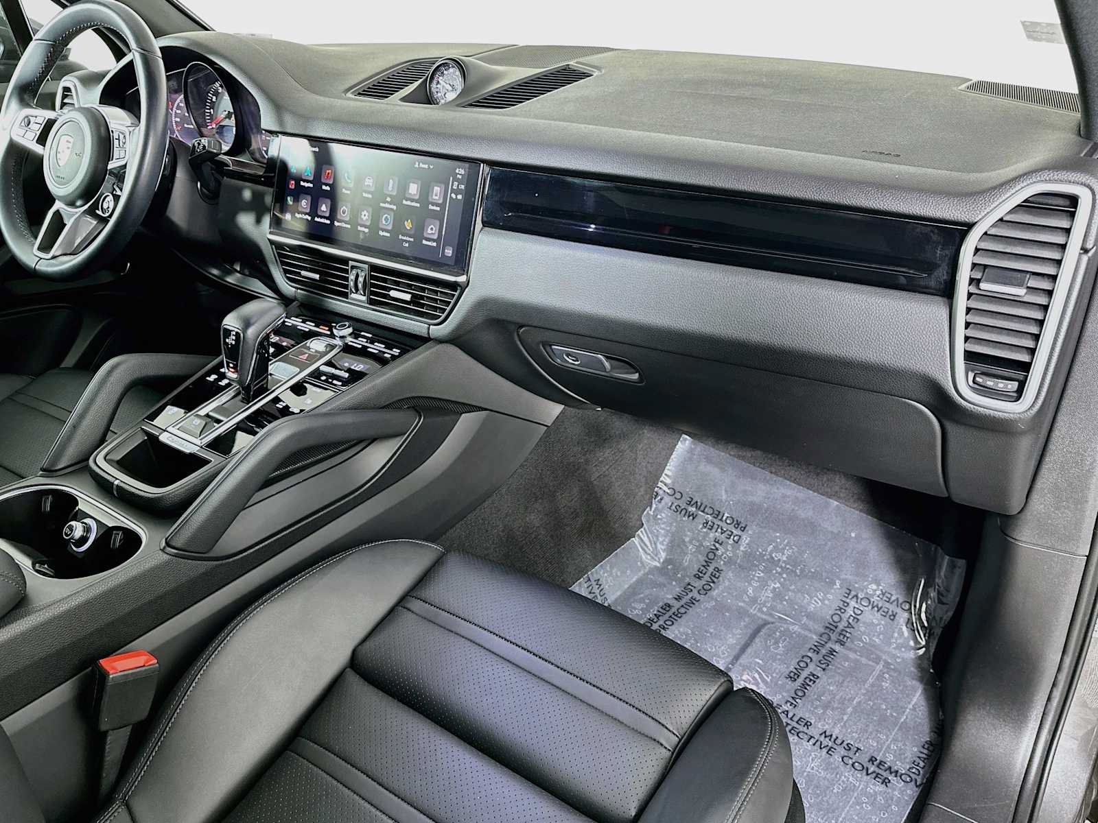 Certified 2023 Porsche Cayenne AWD/4WD image 30