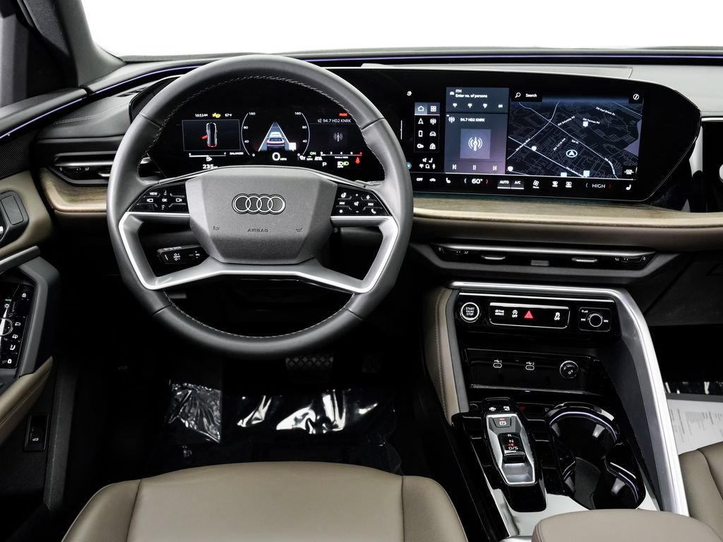 Certified 2025 Audi Q5 Premium w/ Convenience Package AWD/4WD image 15