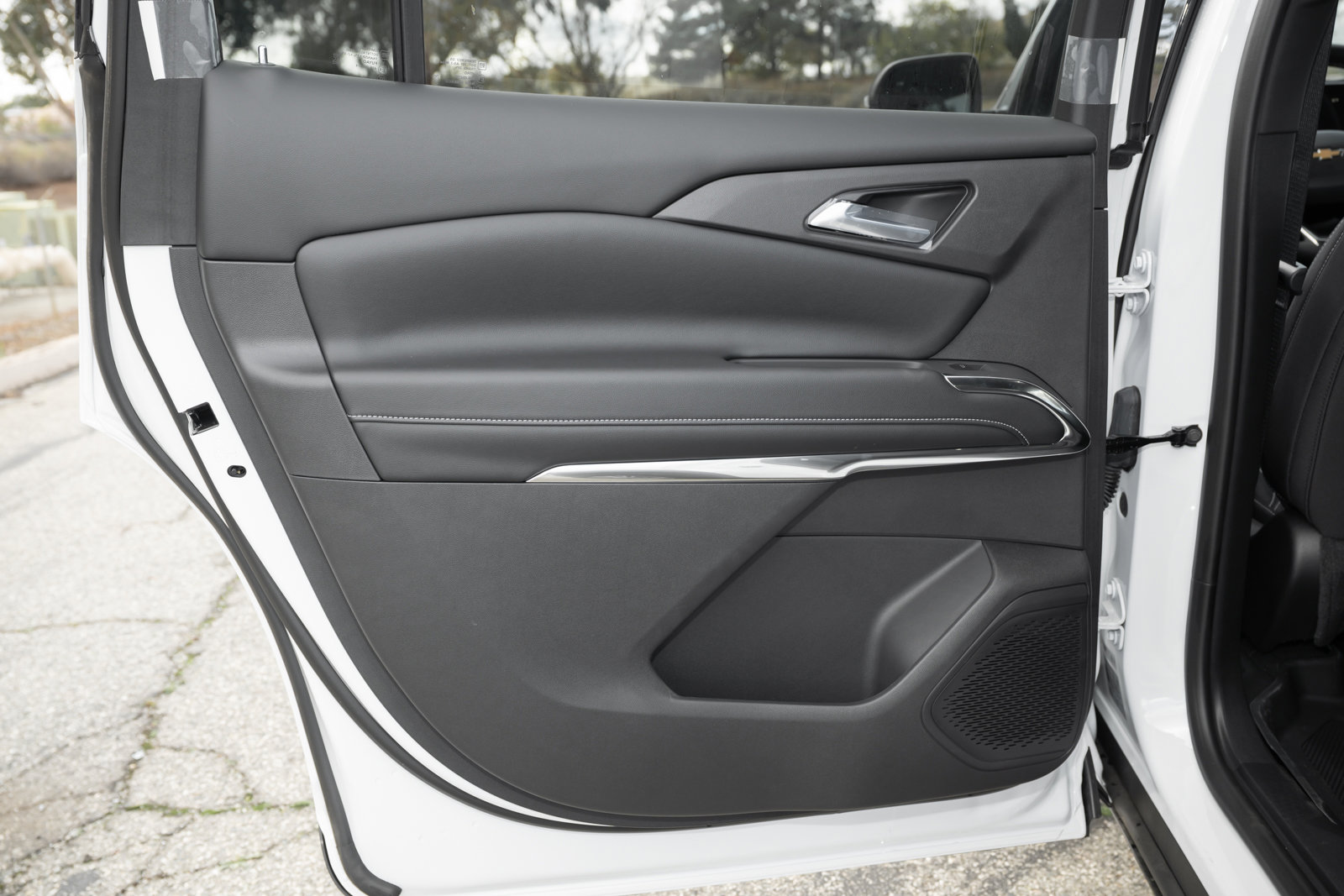 New 2026 Chevrolet Traverse LT w/ Driver Confidence Package image 35