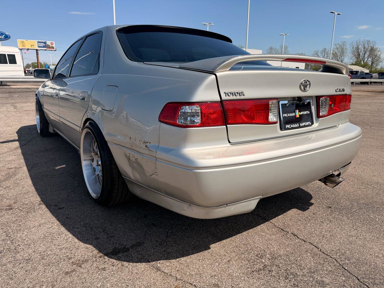 Used 2000 Toyota Camry XLE FWD image 11