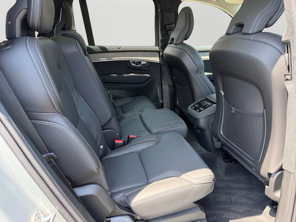 Certified 2026 Volvo XC90 B6 Ultra w/ Lounge Package AWD/4WD image 9