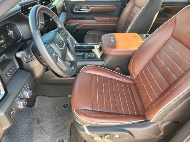 Certified 2026 GMC Sierra 3500 Denali Ultimate AWD/4WD image 13
