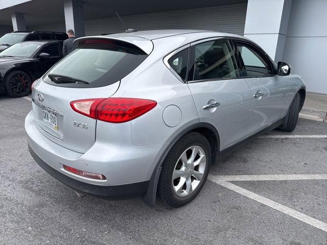Used 2010 INFINITI EX35 Journey image 3