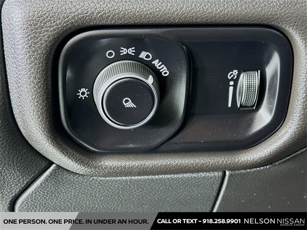 Used 2024 RAM 2500 Tradesman image 10