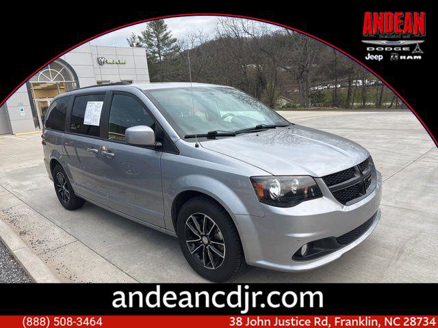 Used 2018 Dodge Grand Caravan SE image 1