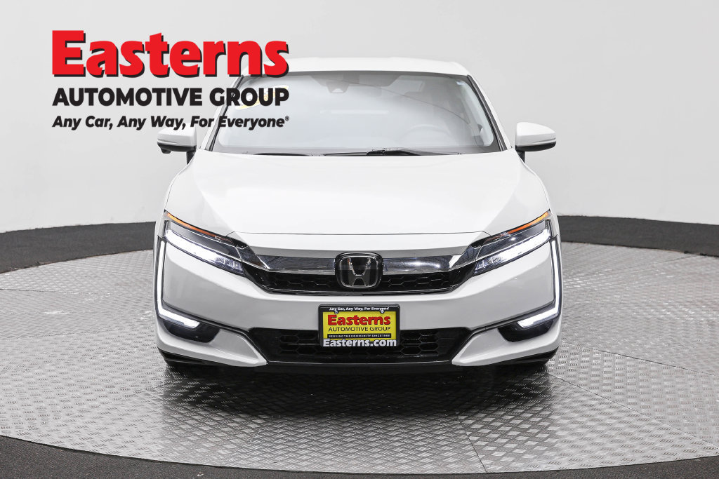 Used 2018 Honda Clarity Touring image 3