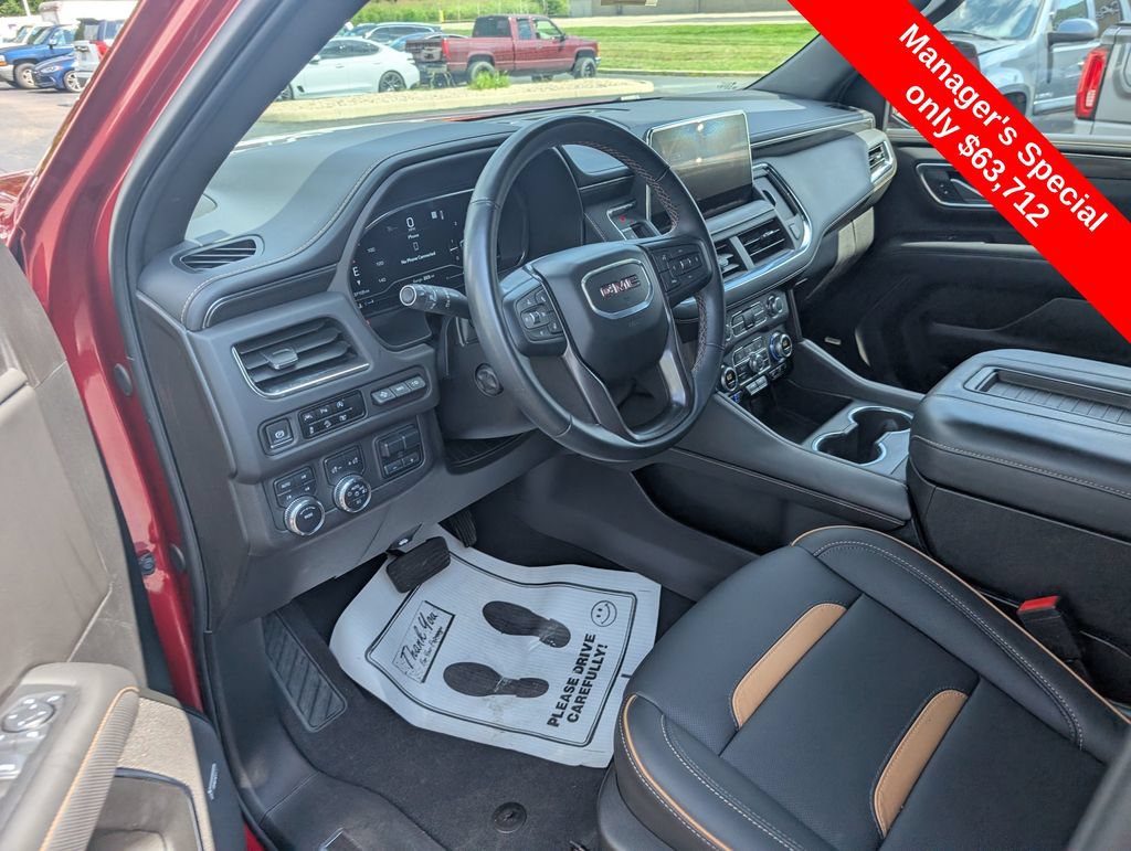Used 2024 GMC Yukon XL AT4 w/ Technology Package AWD/4WD image 13