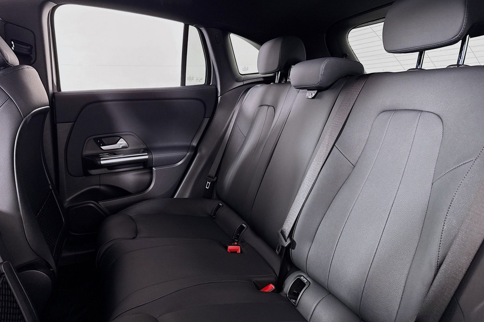 Certified 2026 Mercedes-Benz GLA 250 image 8