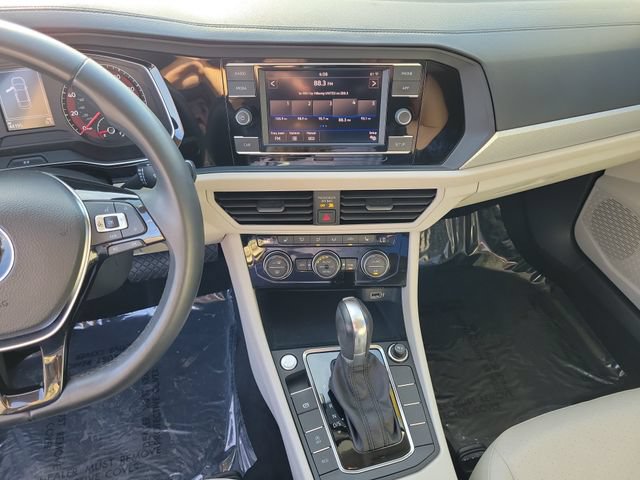 Used 2019 Volkswagen Jetta SE FWD image 21