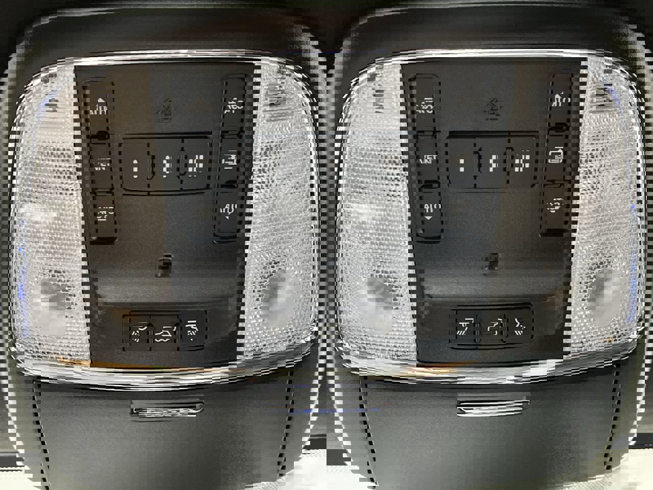 Used 2021 Jeep Grand Cherokee SRT image 29