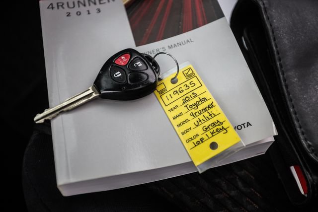 Used 2013 Toyota 4Runner SR5 w/ Convenience Pkg AWD/4WD image 57