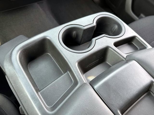 Used 2021 Chevrolet Silverado 1500 Custom w/ Safety Confidence Package AWD/4WD image 32