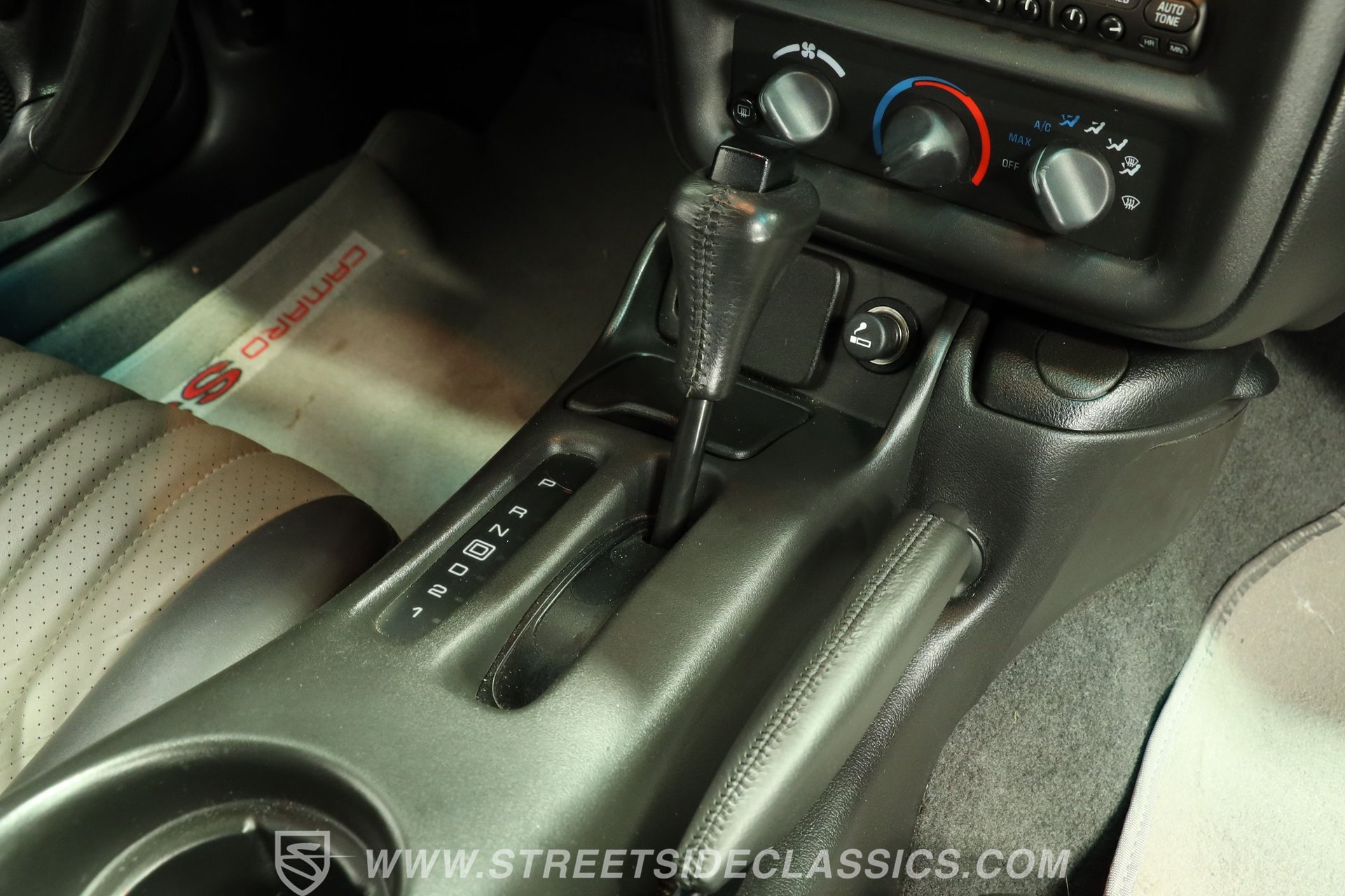 Used 2002 Chevrolet Camaro Z28 RWD image 40