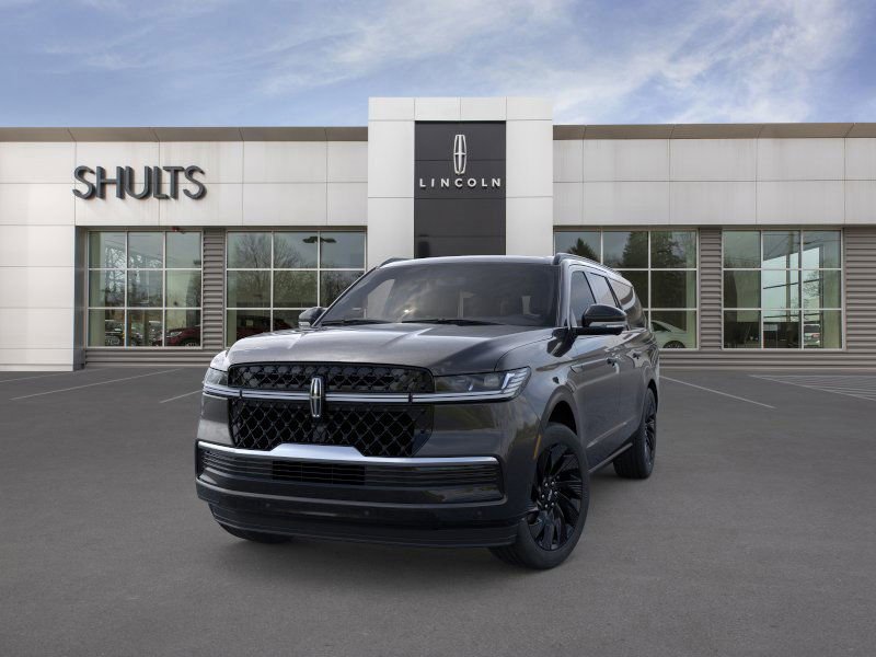 New 2025 Lincoln Navigator L Reserve image 2