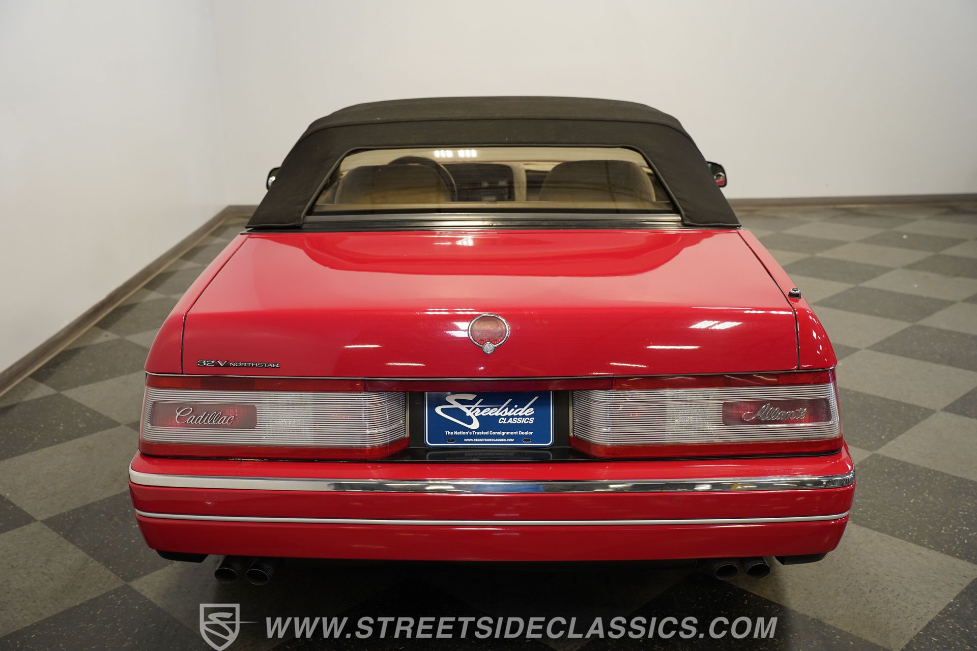 Used 1993 Cadillac Allante FWD image 28
